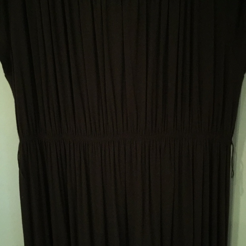 Dress - Picture 5 of 5